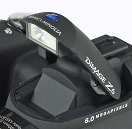 Konica Minolta DiMAGE Z6 - flash