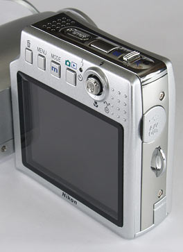 Nikon Coolpix S10 - controls