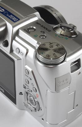 Olympus SP-510 UZ - Controls