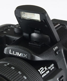 Panasonic Lumix DMC-FZ50 - flash