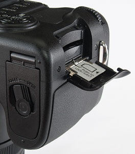 Panasonic Lumix DMC-FZ50 - sockets