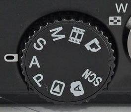 Panasonic LX2 - mode dial