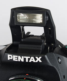 Pentax K10D - flash