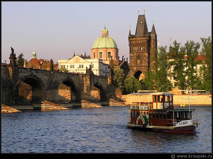 http://www.kroupski.ru/img/t/prague/views/Charles-bridge.jpg