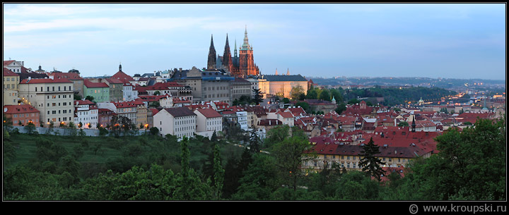 Панорама Праги - увеличить (1500х611, 279 КБ)