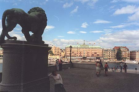 Стокгольм. Лев с шаром